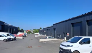  LOCAL D'ACTIVITES 245 m² CAUDAN