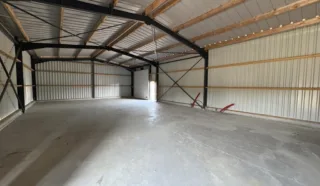  LOCAL D'ACTIVITES 240 m² PLOUIGNEAU