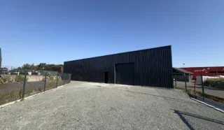  LOCAL D'ACTIVITES 240 m² PLOUIGNEAU