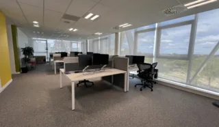  BUREAUX 1466 m² CESSON-SEVIGNE