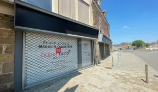  CELLULE COMMERCIALE 157 m² LAMBALLE
