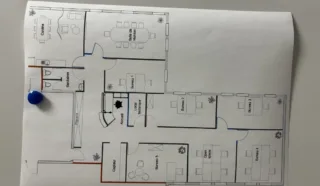  BUREAUX 202 M² CARQUEFOU