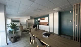  BUREAUX 75 M² CARQUEFOU