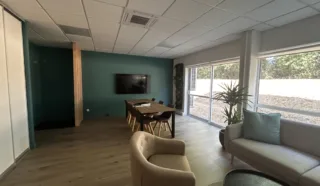 BUREAUX 75 M² CARQUEFOU