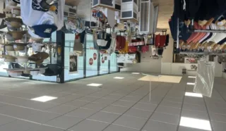  LOCAL COMMERCIAL 482 M² LANNION