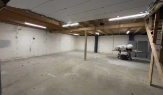  LOCAUX D'ACTIVITES / BUREAUX 340 m² GOUESNOU