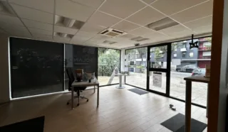  BUREAUX LOCAUX COMMERCIAUX 122 M² NANTES
