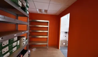  BUREAUX LOCAUX COMMERCIAUX 122 M² NANTES