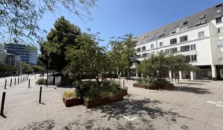  LOCAUX COMMERCIAUX 70 M² NANTES