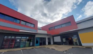  LOCAL COMMERCIAL 440 m² PONTIVY