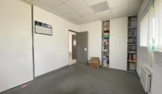  BATIMENT INDUSTRIEL 1428 m² PROXIMITE DINAN