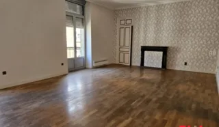 Immeuble 7 pièce(s)