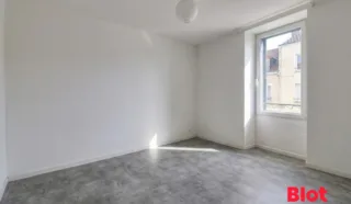 Maison 4 pièce(s)