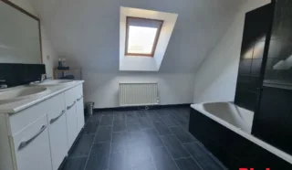 Maison 6 pièce(s)
