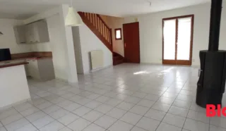 Maison 6 pièce(s)