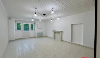 Maison 4 pièce(s)
