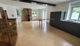 Maison 6 pièce(s)