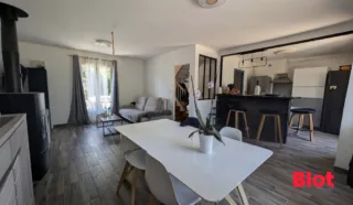 Maison 3 pièce(s)