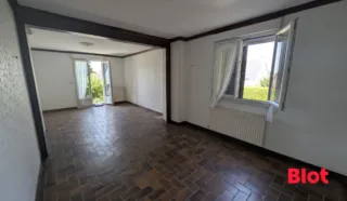 Maison 4 pièce(s)