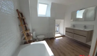 Maison 4 pièce(s)