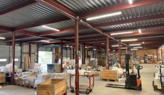  EN CO-EXCLUSIVITE LOCAL D'ACTIVITES VEZIN-LE-COQUET 8 000 m²