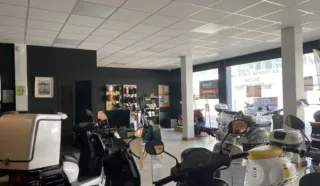  LOCAUX COMMERCIAUX SAINT-MALO 74 m²