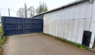  EN EXCLUSIVITE LOCAL D'ACTIVITES SAINT-MALO 333 m²
