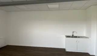 BUREAUX 100 m² BRIEC