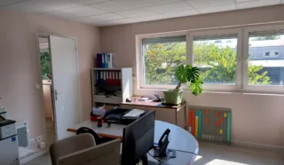  LOCAUX D'ACTIVITÉS 511 M² LA CHAPELLE SUR ERDRE