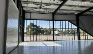  LOCAL COMMERCIAL PLOEREN 474 m²