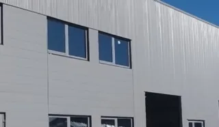  LOCAL D'ACTIVITES MINIAC-MORVAN 300 m²