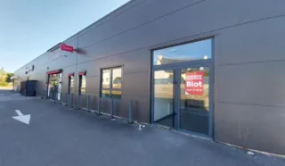 LOCAL PROFESSIONNEL 50 M² PONTIVY