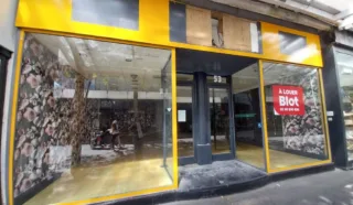  LOCAL COMMERCIAL 101 M² SAINT-NAZAIRE