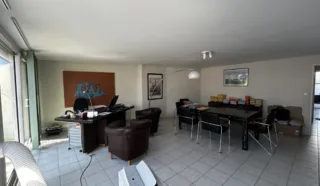 BUREAUX LOCAUX COMMERCIAUX 75 M² NANTES