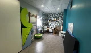  BUREAUX LOCAUX COMMERCIAUX 156 M² NANTES