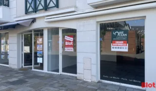  LOCAUX COMMERCIAUX 36 M² LA BAULE ESCOUBLAC