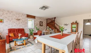 Maison 6 pièce(s)