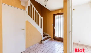 Maison 6 pièce(s)