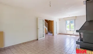 Maison 6 pièce(s)