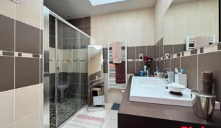 Maison 5 pièce(s)
