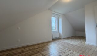 Maison 4 pièce(s)