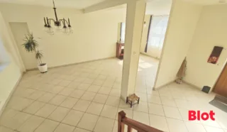 Maison 4 pièce(s)