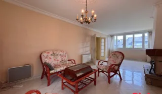 Maison 6 pièce(s)