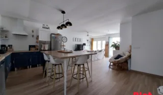 Maison 4 pièce(s)