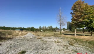 Terrain 10073m²