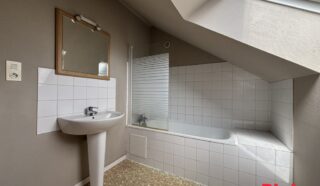 Maison 4 pièce(s)