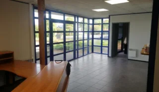  BUREAUX 249 M² BOUGUENAIS