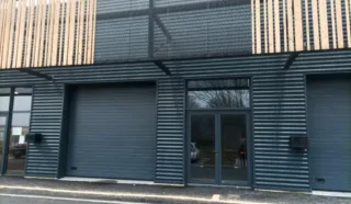  LOCAL D'ACTIVITES 140 m² TADEN