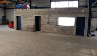  NANTES EST CARQUEFOU Local d'activités 2 000 m² env
