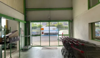  LOCAUX D'ACTIVITES 1 115 m² BREST
